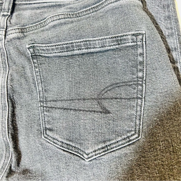 American Eagle Outfitters jeans Mom jeans dark gray wash women Size 0 - Picture 11 of 12